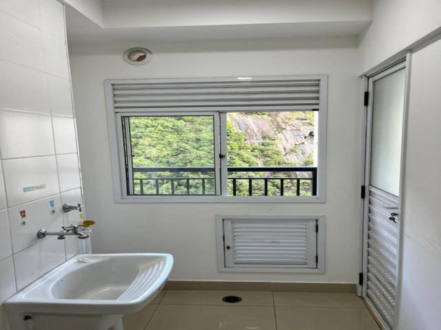 Apartamento para Venda em Santos - 4