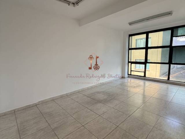 #113 - Sala para Venda em Santos - SP